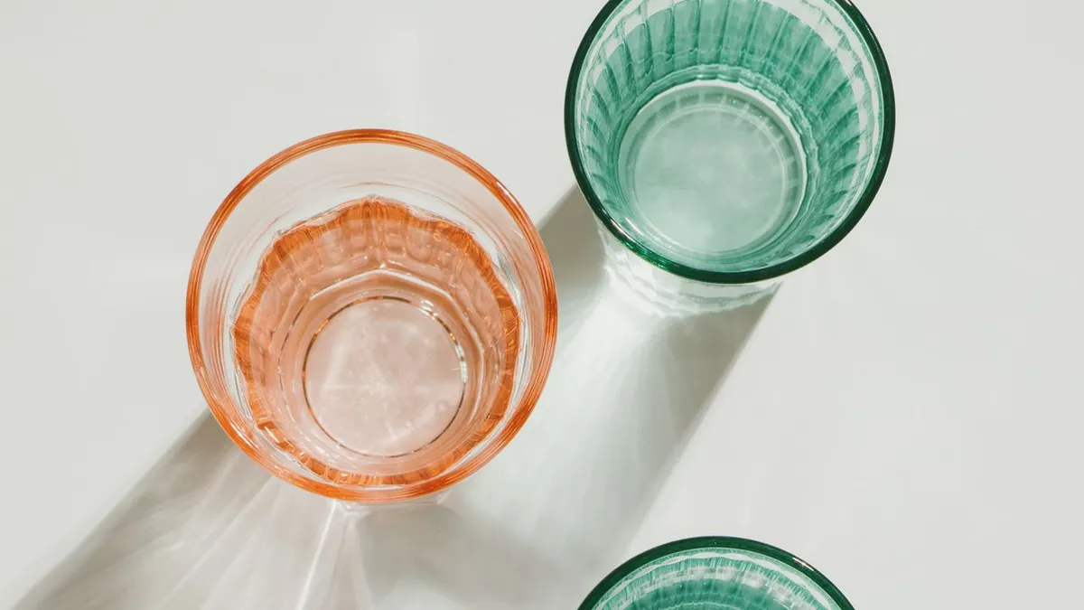 Trend pití teplé vody: od starých zvyků k dnešku