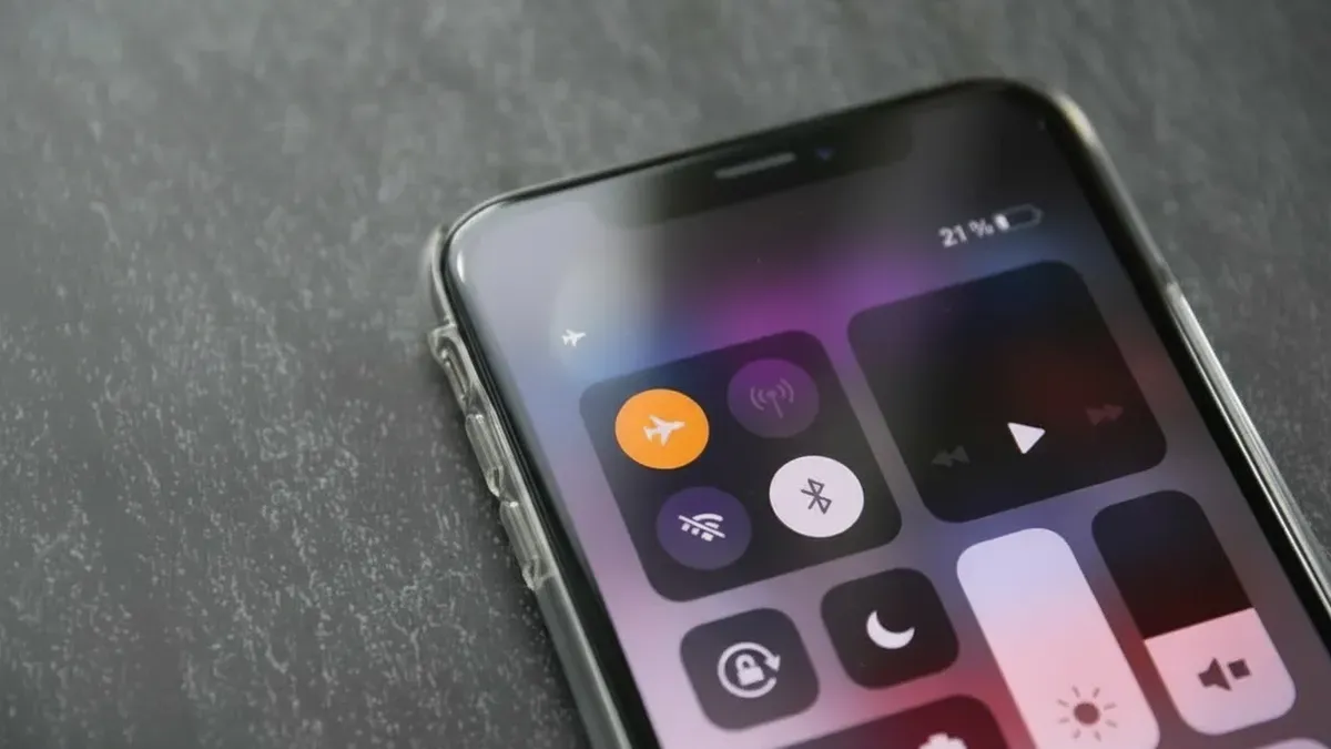 Režim letadlo — víc než jen funkce pro letadla