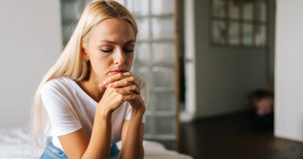 Tíha nekonečného štěstí: cesta k autentičnosti